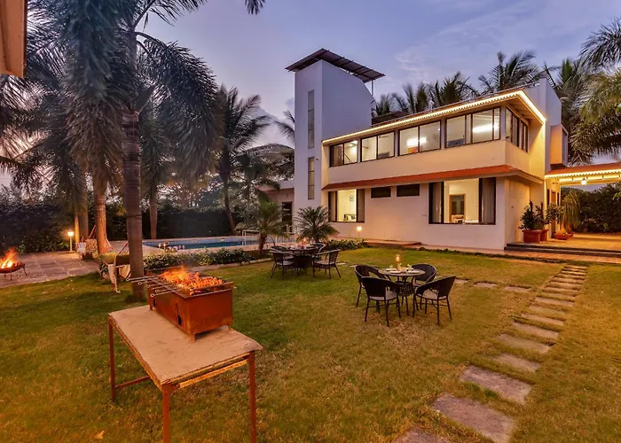 Saffronstays Mango Vino Pool Villa In Nashik